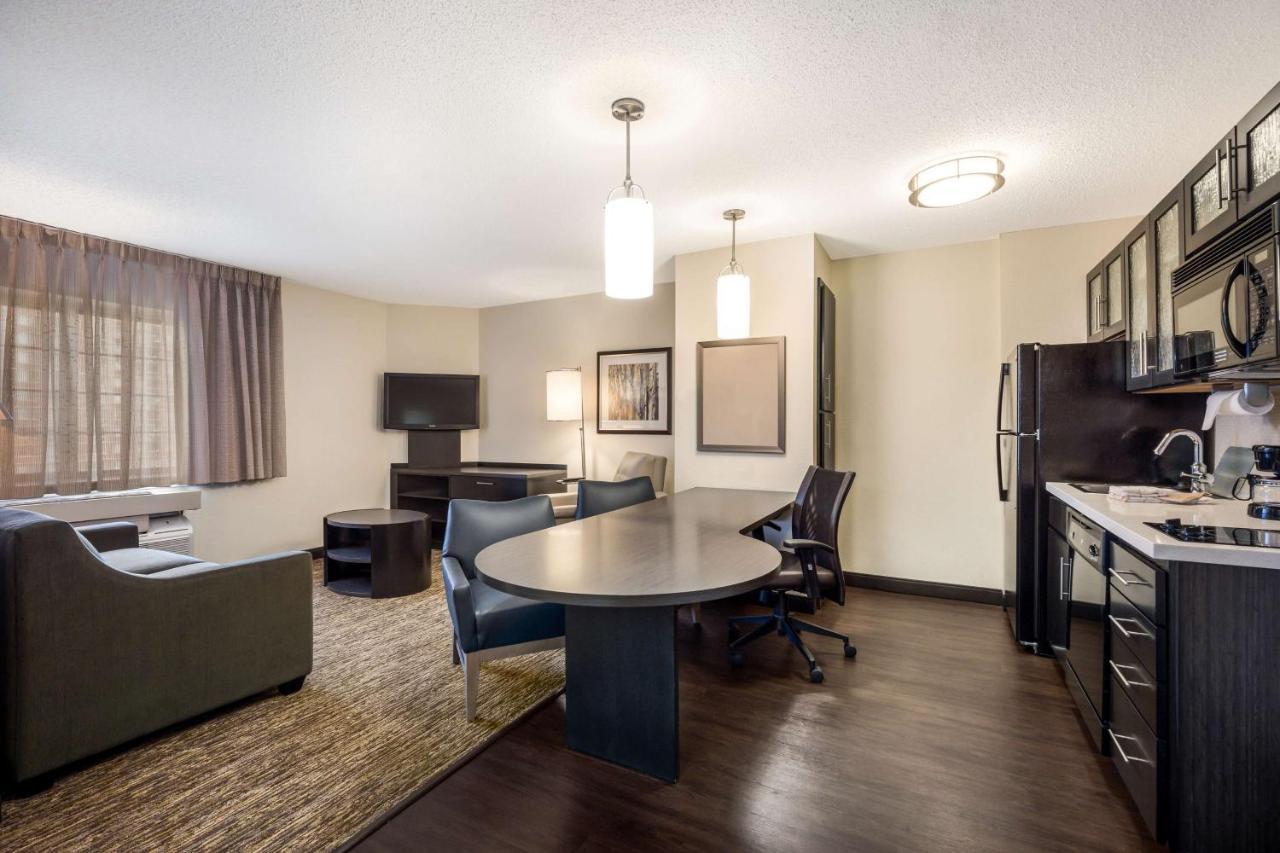 Sonesta Simply Suites Oklahoma City Airport Εξωτερικό φωτογραφία