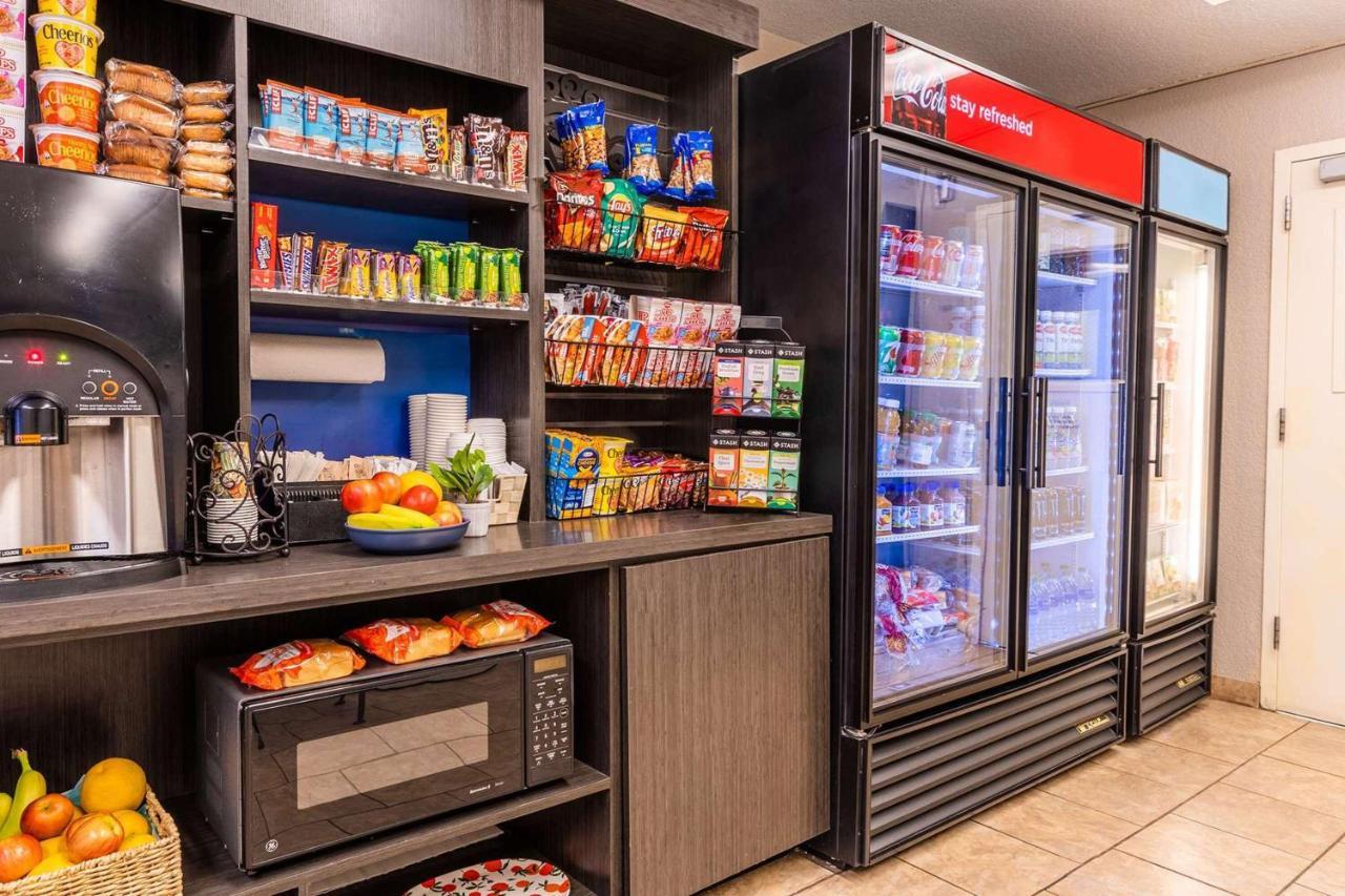 Sonesta Simply Suites Oklahoma City Airport Εξωτερικό φωτογραφία